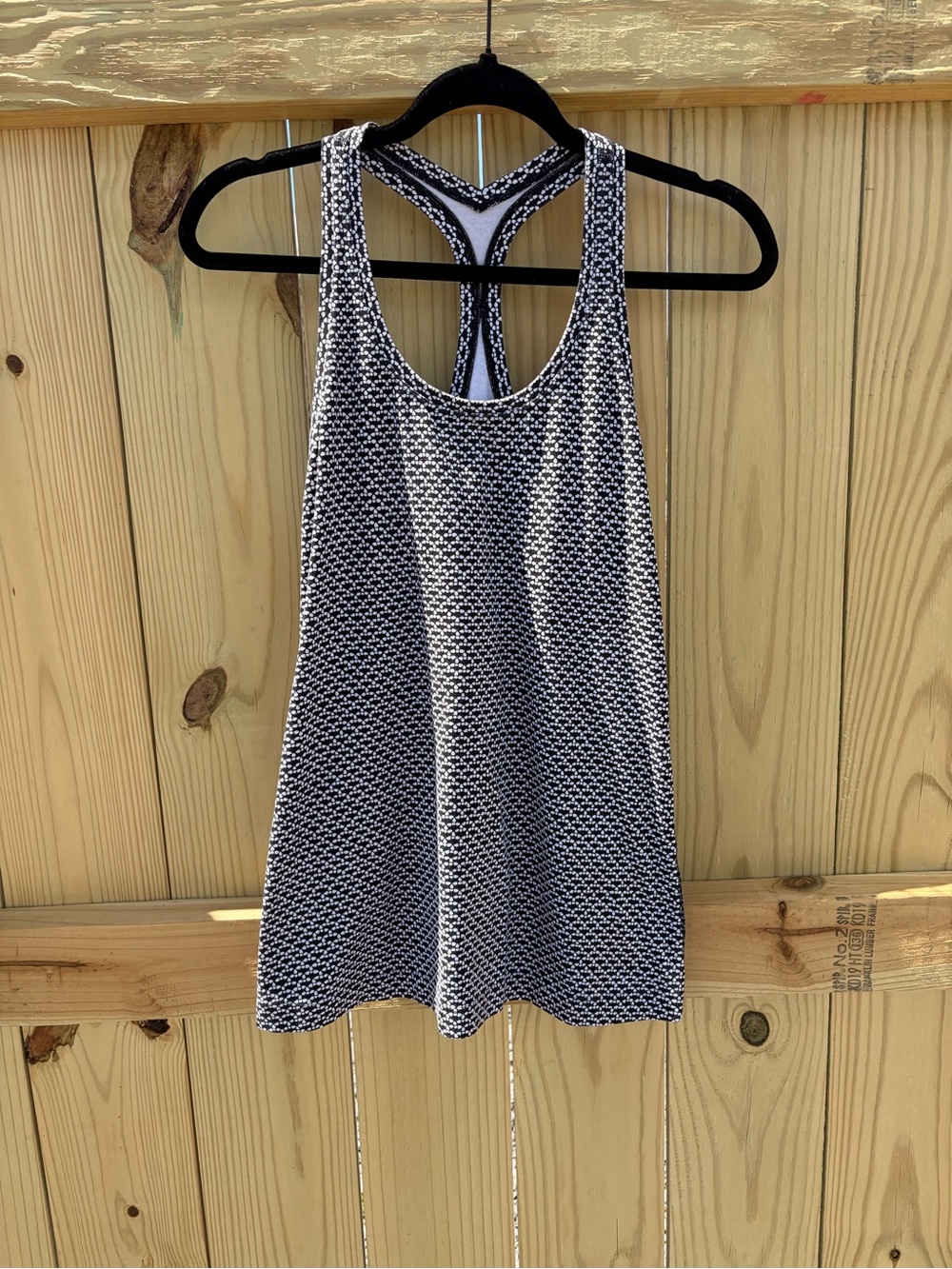 lululemon athletica Black and White Patterned Racerback Tank Top Size 10